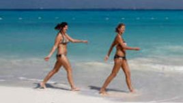 Лятната козметика, без която не можем