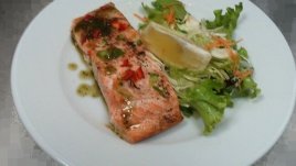 Сьомга с лимонов дресинг