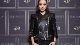 Елена Петрова, Петя Дикова и куп звезди пазаруваха лимитирани облекла