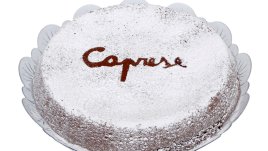 Италианска торта Caprese с ядки 