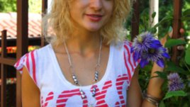 Рени Михайлова: Моята мода е „Рени стил“