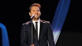 Никос Вертис с невероятен концерт