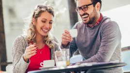 Защо той изневерява, но не напуска семейството си