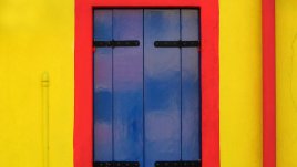 Жълтият цвят в дома ни