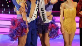 Кралицата на абитуриентския бал е Стелла