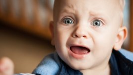 Проблем ли е нощното напикаване при децата?