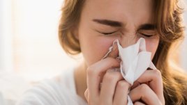 Защо силното издухване на носа е опасно?