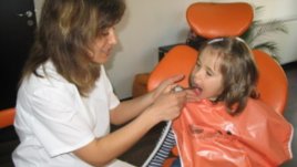 Д-р Евелина Бельовска: Специални грижи за усмихнати деца