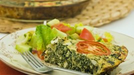 Киш със спанак без тесто