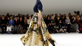 Какви поли ще облечем за пролет/лято 2019