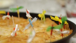 Тест: Късмети от баницата според зодията