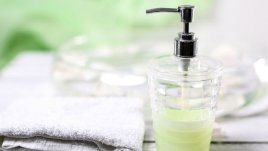 Домашен течен сапун с етерични масла