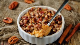 Пай със сладки картофи и орехи