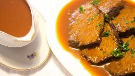 Телешко бонфиле със специална марината 