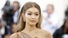 Маски за лице, които отпушват и свиват порите 