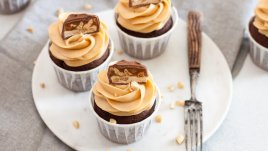 Крем с фъстъчено масло за торти и мъфини