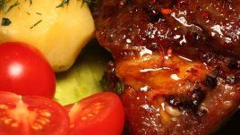 Задушено свинско филе