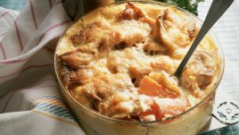 Огретен с картофи, праз лук и шунка