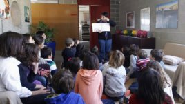 Трябва ли да се пишат двойки за без домашна работа?