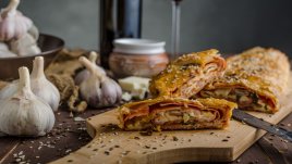 Баницата на модерната жена: с бекон, чедър и много стил