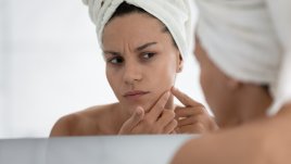 Най-добрите етерични масла при акне