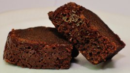 Бърз сладкиш с течен шоколад