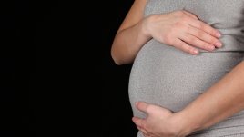 Недостатъчно тегло при бременност – вредно като напълняването?