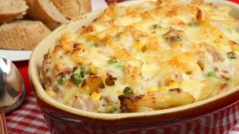 Макарони с риба тон на фурна