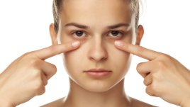 Етерични масла при подпухнали очи 