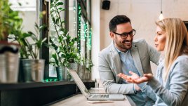 Флирт с колега: 10 неща, за които да помислите 