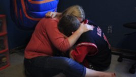 Ако майчинството ви изтощава и все ви се спи