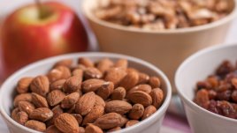Ябълки и бадеми – защо са най-добрата комбинация?