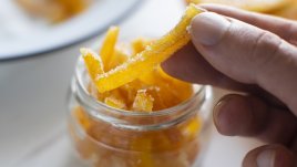 Как да използвате остатъци от плодове и зеленчуци, вместо да ги изхвърляте 