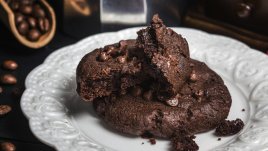 Шоколадови бисквити като брауни