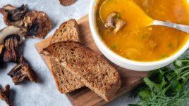 Супа с картофи и гъби