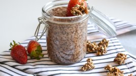 Шоколадов десерт със семена от чиа