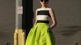 Приказни обемни поли с висока талия