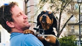 Джерард Бътлър разтопи социалните мрежи с българското си куче