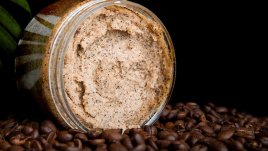 Как да ползваме кафе за подпухнали клепачи и тъмни кръгове под очите