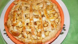 Сладкиш с ябълки и канела