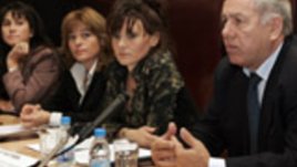 Безплатни прегледи на стерилни двойки 