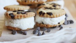 Сладоледени сандвичи