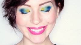 Грим „пеперудени крила“