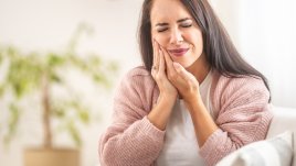 Каква е връзката между загубата на зъби и деменцията? 