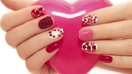 Цветът на маникюра разкрива личността ви