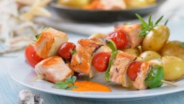 Рибни шишчета с марината