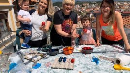 Николина Чакърдъкова: Да се радваме на времето с най-близките си