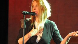 „Образцов дом“ на 10 години и с късометражен филм