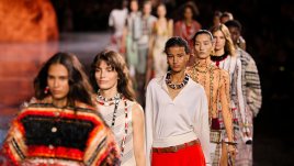 Chanel за пролет/лято 2026 – младежки дух и яркост (+Снимки)