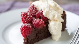 Шоколадова торта без брашно